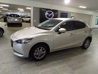 begagnad Mazda 2 1,5 Sky 90 hk Mildhybrid 5d