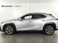 Begagnad Lexus UX 250h Sport Design Packet 184 HK (135 kW) 2023 Grå SUV
