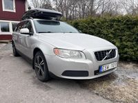 begagnad Volvo V70 2.4D Geartronic Kinetic Euro 4