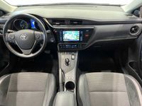 begagnad Toyota Auris Touring Sports Hybrid Navi Backkamera 136 hk