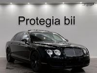 Begagnad Bentley Continental Flying Spur 561 HK (412 kW) 2006 Svart Sedan