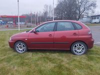 Begagnad Seat Ibiza 86 HK (63 kW) 2007 Röd Halvkombi