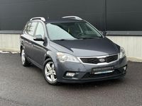 Begagnad Kia Ceed Sportswagon 116 HK (85 kW) 2010 Grå Kombi