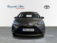 begagnad Toyota Yaris Yaris1,5 / Active / Vinterhjul / AU-Garanti