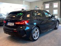 begagnad BMW 118 i Aut M Sport Gps B-kamera Adaptiv Carplay 140hk