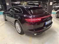 Begagnad Porsche Panamera 4 Sport Turismo 462 HK (339 kW) 2018 Svart Sedan