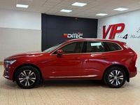 Begagnad Volvo XC60 Core 350 HK (257 kW) 2023 Röd SUV