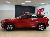 Begagnad Volvo XC60 Core 350 HK (257 kW) 2024 Röd SUV