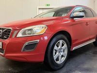 Begagnad Volvo XC60 R-Design 163 HK (119 kW) 2011 Röd SUV
