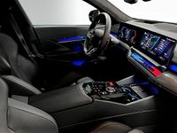 Begagnad BMW M5 Comfort Edition 728 HK (535 kW) 2025 Svart Kombi