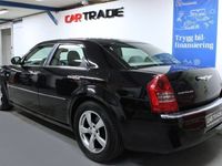 begagnad Chrysler 300C 2.7 V6 NYBESIKTAD AUTOMAT SKINN 2 ÄGARE 193HK