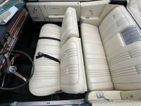 Begagnad Pontiac Bonneville 333 HK (244 kW) 1965 Reef turquois metallic Sedan