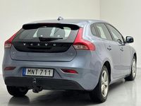 Begagnad Volvo V40 Kinetic 122 HK (89 kW) 2017 Ljusblå