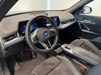 Begagnad BMW X1 M Sport 136 HK (100 kW) 2025 Blå SUV
