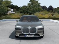 begagnad BMW i7 xDrive60 M Sport Individual Gran Lusso interior 2022, Sedan