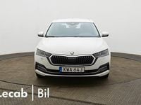 Begagnad Skoda Octavia 150 HK (110 kW) 2024 Candy white Kombi