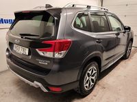 begagnad Subaru Forester XFuel Active Vinterhjul & Dragkrok 2024, Kombi