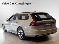 Begagnad Volvo V90 350 HK (257 kW) 2025 Silver Kombi