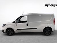 Begagnad Fiat Doblò 106 HK (77 kW) 2022 Vit Minibuss