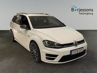 Begagnad VW Golf VII R 303 HK (222 kW) 2017 Vit Kombi
