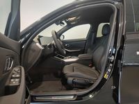 Ny BMW 330 M Sport 292 HK (214 kW) 2025 Svart Kombi