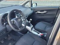 begagnad Toyota Auris 5-dörrar 1.4 D-4D Euro 5