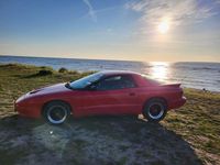 Begagnad Pontiac Firebird 148 HK (108 kW) 1993