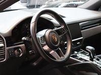 begagnad Porsche Cayenne Coupé E-Hybrid 2022 Blå