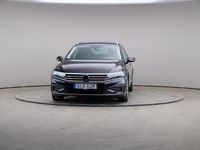Begagnad VW Passat Executive 218 HK (160 kW) 2023 Deep black pearl (pearl) Kombi