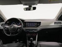 Begagnad VW Polo 95 HK (69 kW) 2018 Silver/grå Halvkombi