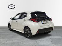 begagnad Toyota Yaris 1,5 HYBRID 5D ACTIVE PLUS Motorvärmare