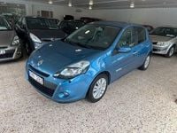 Begagnad Renault Clio R.S. 75 HK (55 kW) 2010 Blå Halvkombi