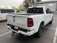 begagnad Dodge Ram Laramie Sport All utr,5,7 V8,4wd, Superskick!