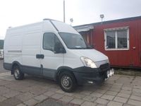 begagnad Iveco Daily DAILY 35S1135S13 Skåpbil 2.3 Multijet II Euro 5 2012, Minibuss