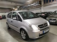 Begagnad Opel Meriva 101 HK (74 kW) 2003 Grå Minibuss