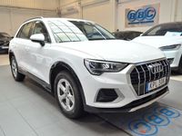 begagnad Audi Q3 35 TFSI Automat / Cockpit / Sv-Såld / 3478 mil