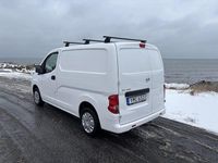 Begagnad Nissan NV200 110 HK (80 kW) 2018 Vit Minibuss
