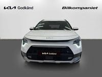 Begagnad Kia Niro Advance 185 HK (136 kW) 2023 Vit SUV