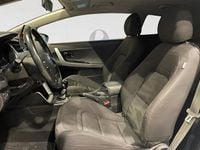 Begagnad Kia ProCeed EX 99 HK (72 kW) 2014 Vit Halvkombi