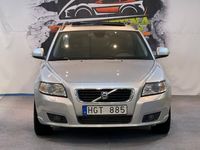 begagnad Volvo V50 T5 AWD AUTOMAT GLASTAKLUCKA (9900 MIL) DRAG NY BESIKTAD NY SERVA