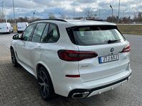 begagnad BMW X5 X5xDrive 45e M Sport | H&K | Dragkrok | Panorama