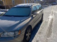 Begagnad Volvo V70 170 HK (125 kW) 2005 Ljusbrun Kombi
