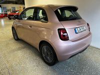Begagnad Fiat 500e 86 kW (118 HK) 2022 Röd Halvkombi