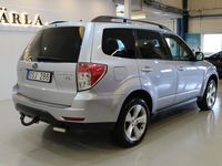 begagnad Subaru Forester 2.0 4WD Ny Besiktad B-Kamera M-Värme Drag