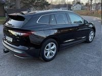 Begagnad Skoda Enyaq iV 194 kW (265 HK) 2022 Svart SUV
