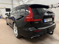 Begagnad Volvo V60 R-Design 250 HK (183 kW) 2019 Svart Kombi