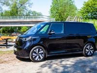 Begagnad VW ID. Buzz Edition 152 kW (207 HK) 2024 Svart Minibuss