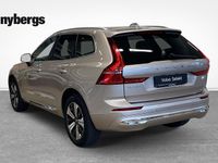 Begagnad Volvo XC60 Core 355 HK (261 kW) 2024 Grå SUV