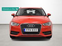 Begagnad Audi A3 Attraction 110 HK (80 kW) 2016 Röd