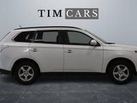 Begagnad Mitsubishi Outlander 152 HK (111 kW) 2012 Vit SUV